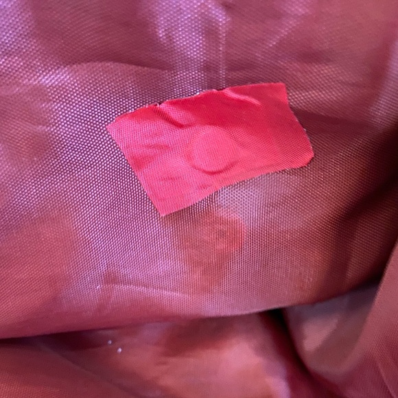 Bueno red faux leather travel bag - Picture 11 of 16